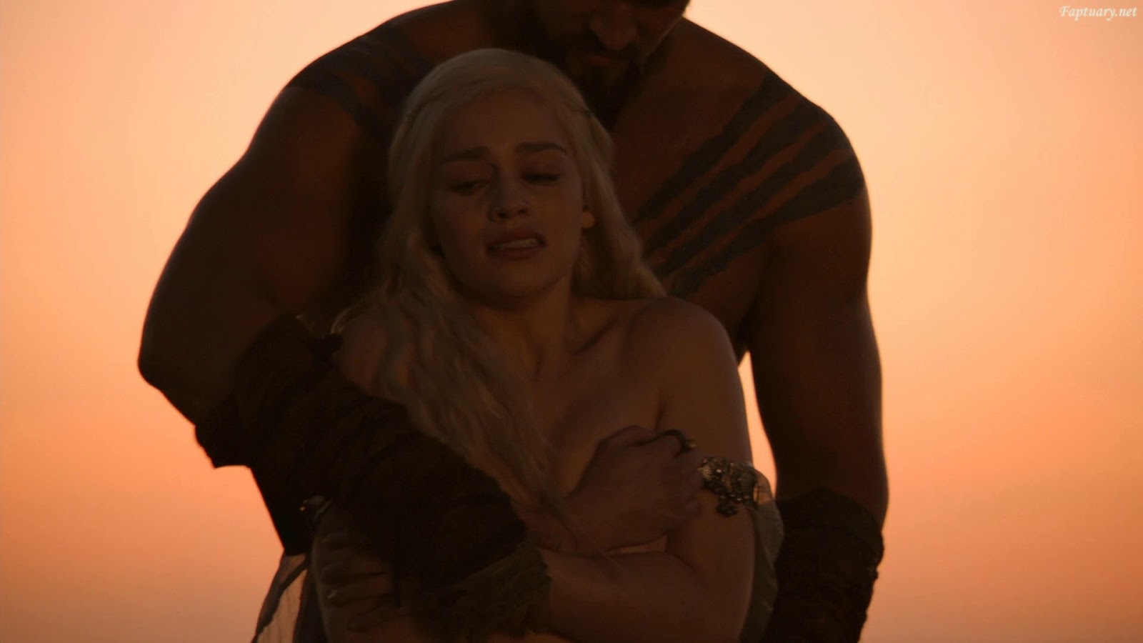 Clark porno emilia Emilia Clarke